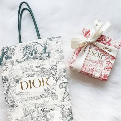 emballage cadeau dior